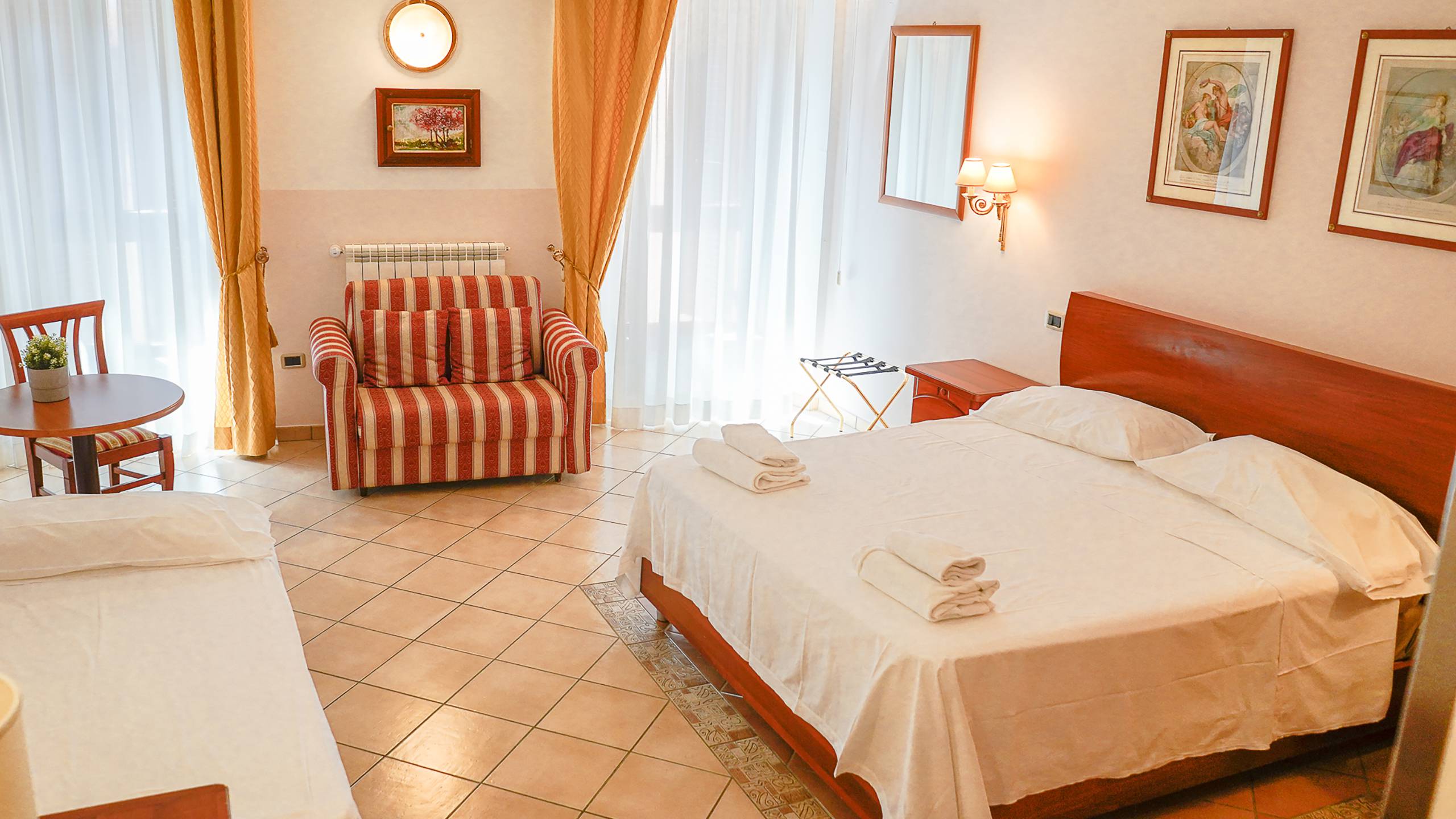 Hotel-Garibaldi-Frosinone--DSC4735